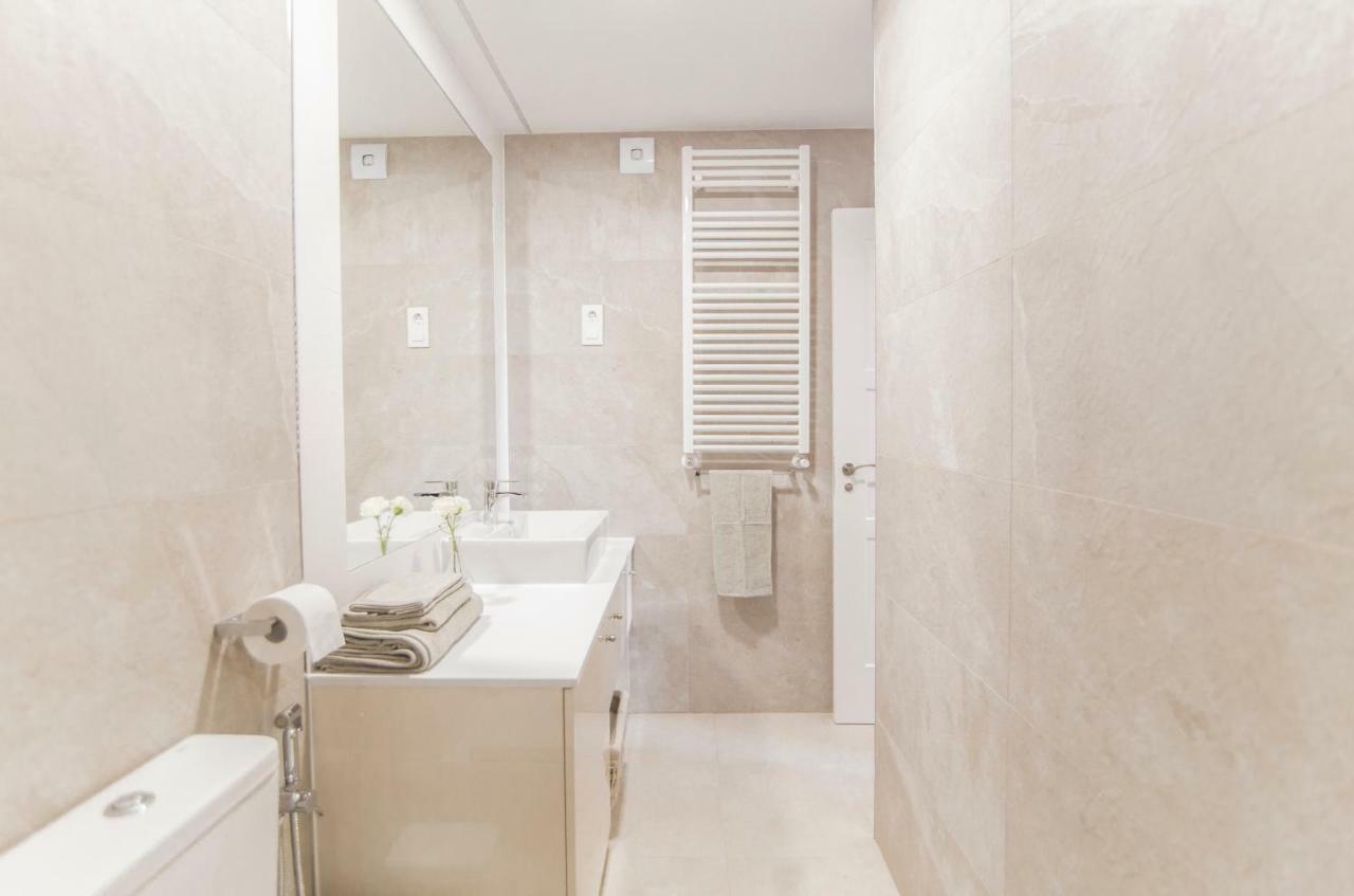 Elegant Retreat Business District Bernabeu Leilighet Madrid Eksteriør bilde